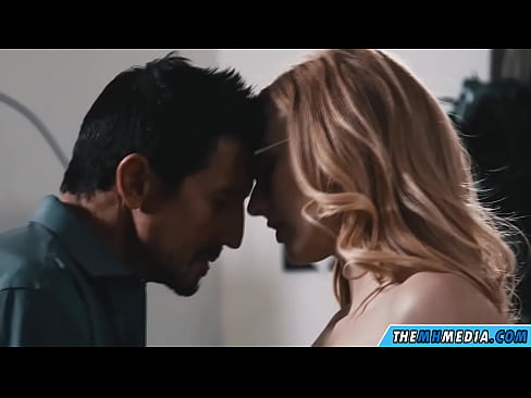 ❤️ Romantikong pakighilawas sa usa ka slutty blonde ❤❌ Sex video sa amon ❌️