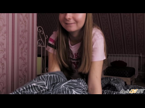 ❤️ Si Blondie misuso pag-ayo sa iyang BFF ug Nakuha ang cum sa iyang baba ❤❌ Sex video sa amon ❌️