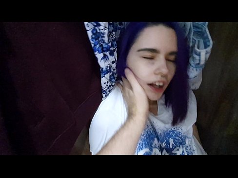 ❤️ Nakit-an akong igsoong babaye sa aparador ug gitabangan siya sa iyang cum ❤❌ Sex video sa amon ❌️