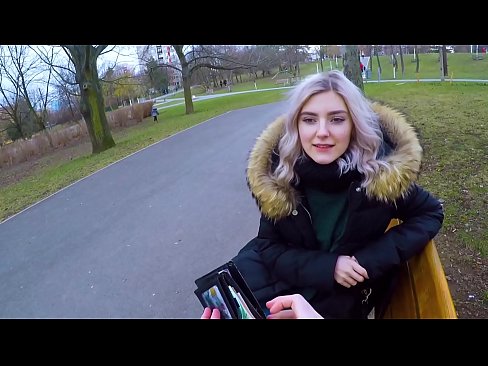 ❤️ Gitulon ang init nga cum sa usa ka estranghero alang sa kuwarta - blowjob sa parke ni Eva Elfie ❤❌ Sex video sa amon ❌️